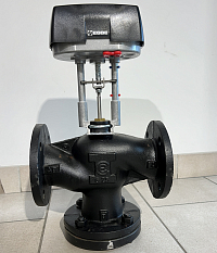 Клапан трехходовой Esbe VLB335 флан DN80-100 с приводом 1000Н 220В Клапан трехходовой Esbe VLB335 флан DN80-100 с приводом 1000Н 220В